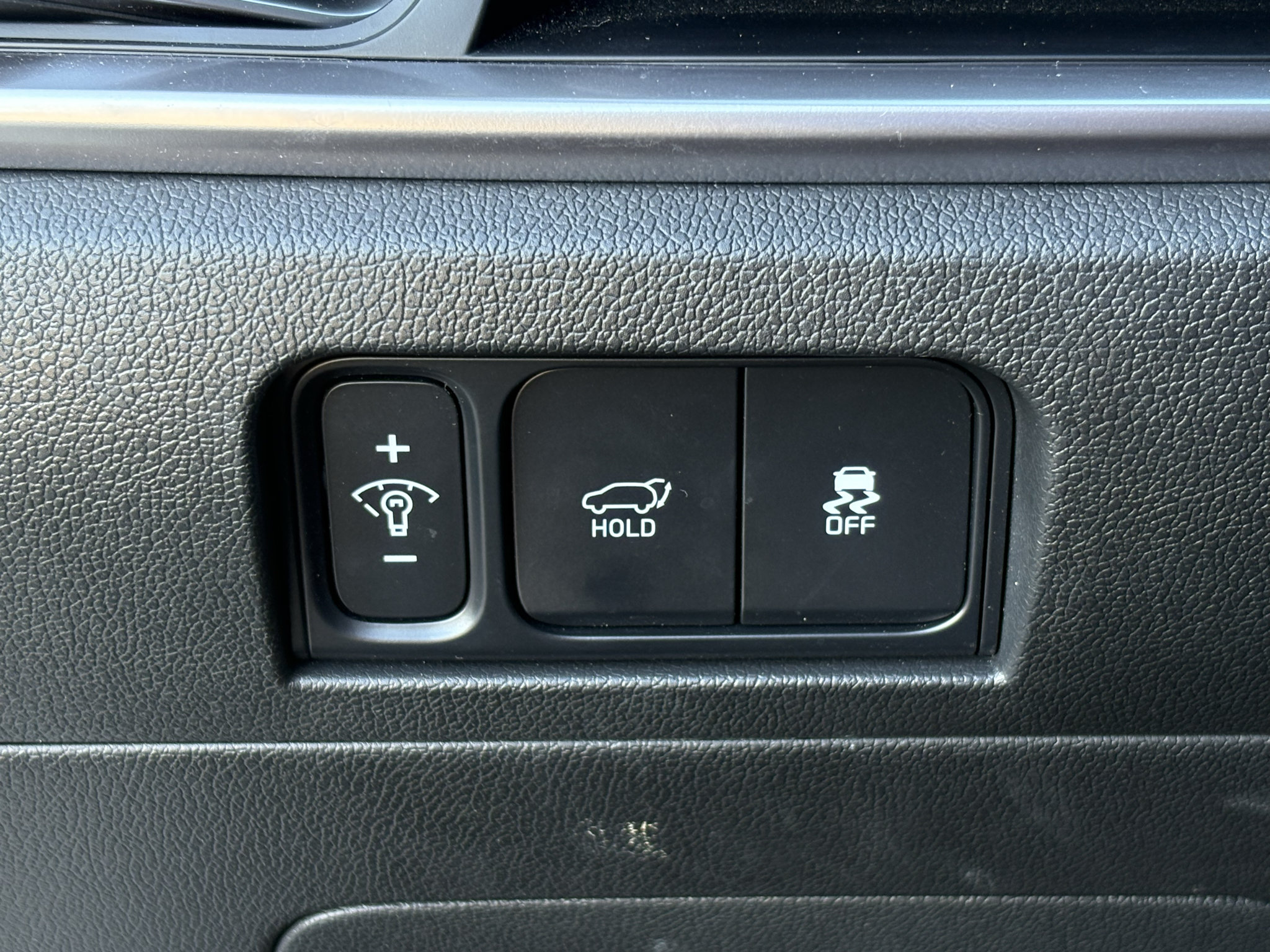 Used 2025 Kia Sorento EX w/ EX Panoramic Sunroof Package FWD image 12