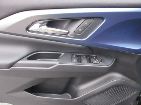 New 2026 Chevrolet Equinox EV LT AWD/4WD image 21