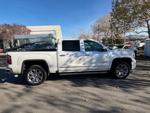 Used 2018 GMC Sierra 1500 Denali w/ Denali Ultimate Package image 10