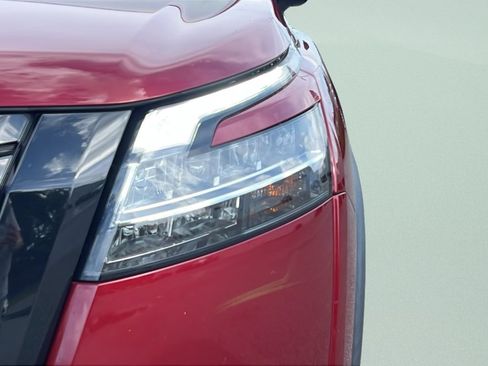 Used 2022 Nissan Pathfinder SL w/ SL Premium Package FWD image 25