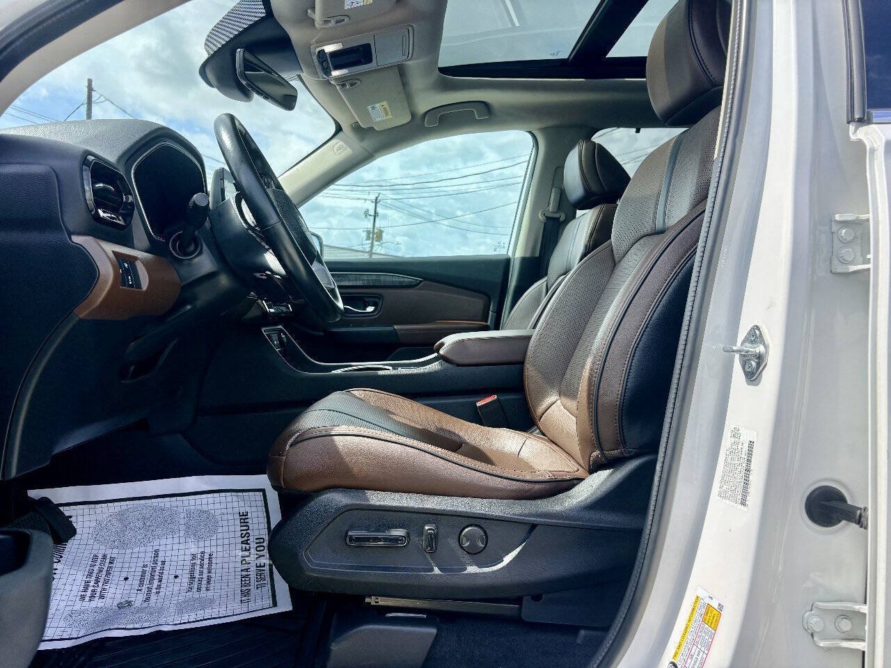 Used 2024 Honda Pilot Elite image 15