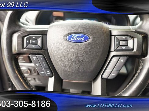 Used 2019 Ford Expedition Limited w/ Equipment Group 302A AWD/4WD image 24