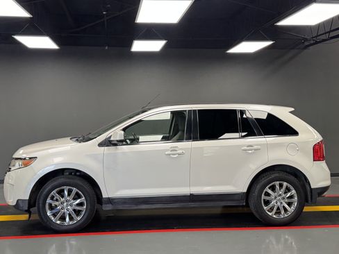 Used 2011 Ford Edge Limited w/ 301A Rapid Spec Order Code FWD image 3