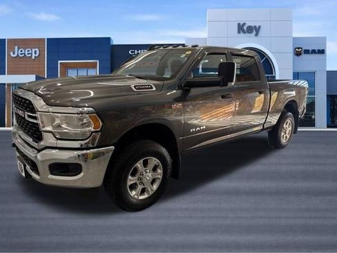 Used 2022 RAM 2500 Big Horn w/ Snow Chief Group AWD/4WD image 2
