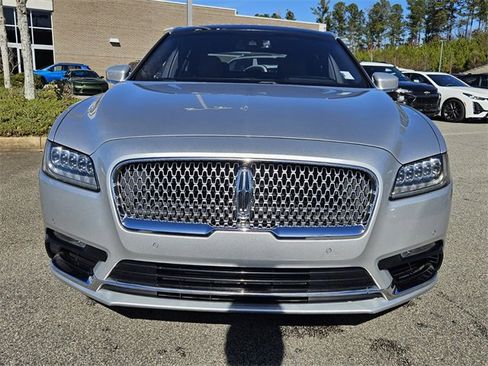 Used 2019 Lincoln Continental Reserve image 2