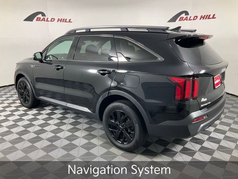 Certified 2023 Kia Sorento S w/ Panoramic Sunroof Package image 5