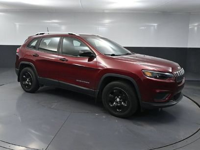 Used 2019 Jeep Cherokee Sport w/ Cold Weather Group
