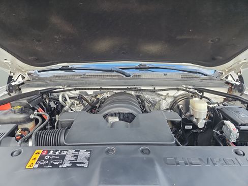 Used 2017 Chevrolet Tahoe LT image 40