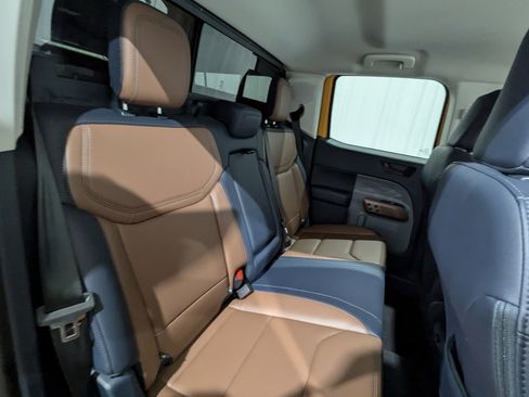 Used 2023 Ford Maverick Lariat w/ Lariat Luxury Package image 10