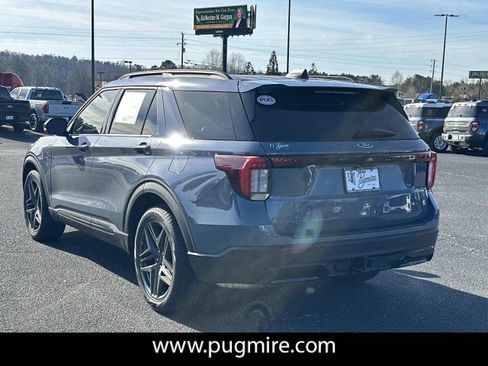 New 2026 Ford Explorer ST-Line w/ ST-Line Street Pack image 5