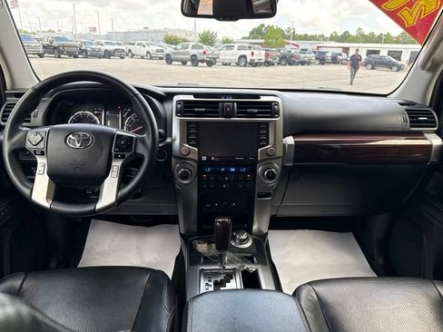 Used 2021 Toyota 4Runner Limited AWD/4WD image 15