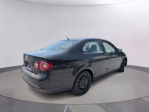 Used 2009 Volkswagen Jetta S FWD image 5