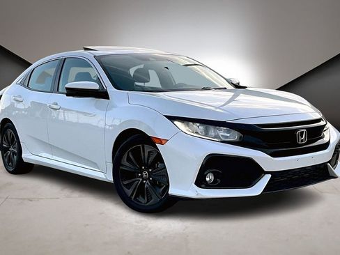 Used 2019 Honda Civic EX image 2