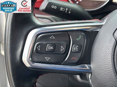 Certified 2022 Jeep Wrangler Unlimited Rubicon w/ Xtreme Recon 35" Tire Package image 26