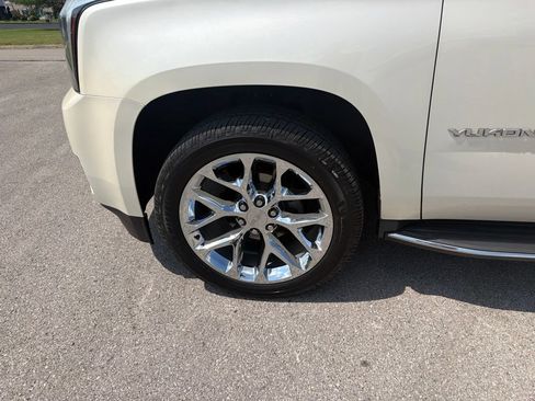 Used 2015 GMC Yukon SLT w/ Open Road Package AWD/4WD image 5