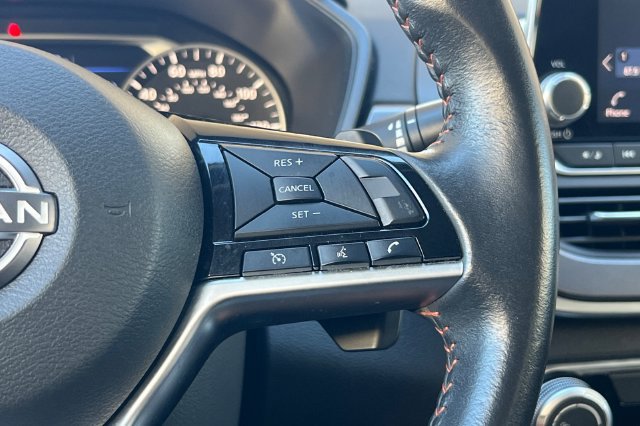 Used 2025 Nissan Altima 2.5 SR FWD image 28
