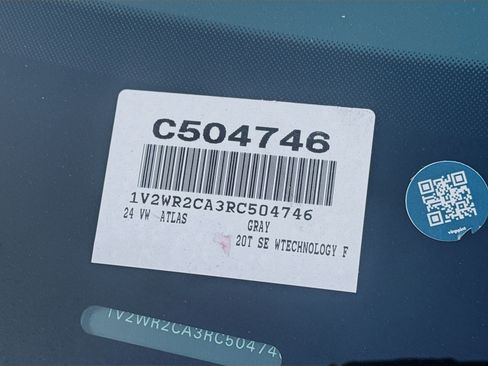 Certified 2024 Volkswagen Atlas SE image 38