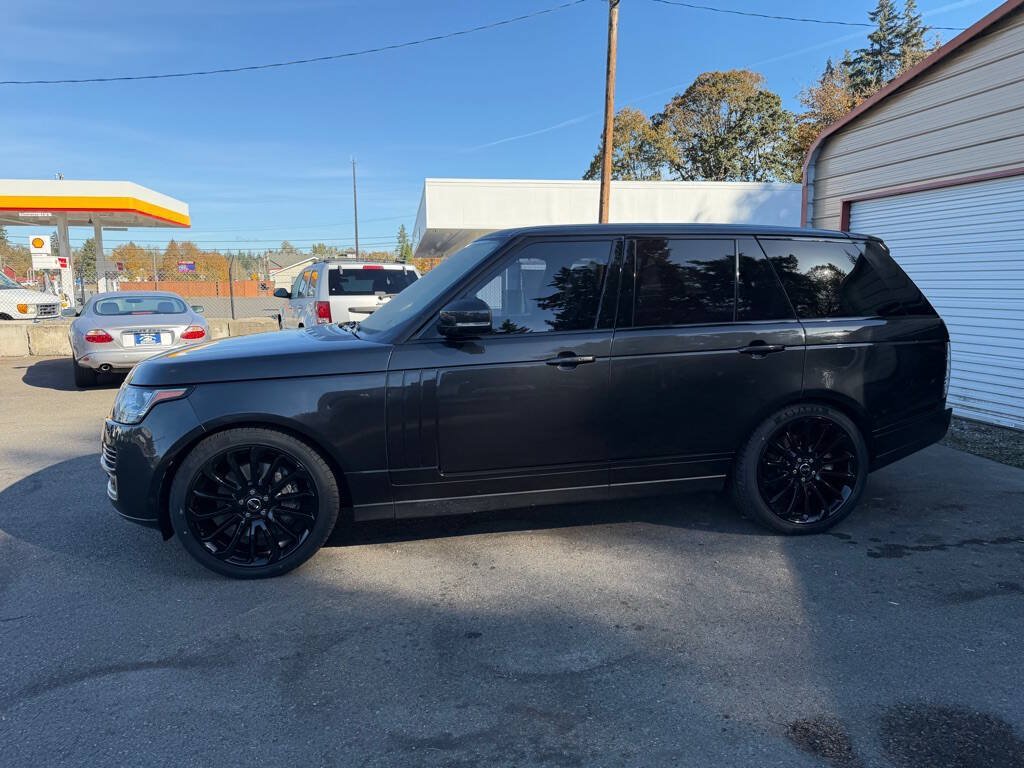 Used 2015 Land Rover Range Rover Supercharged AWD/4WD image 36