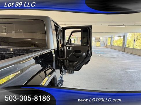 Used 2022 Jeep Gladiator Sport AWD/4WD image 43