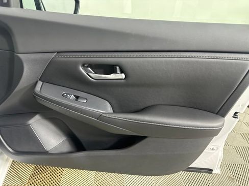 Used 2021 Nissan Sentra SV FWD image 22