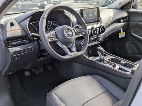 New 2025 Nissan Sentra SR w/ SR Premium Package image 9