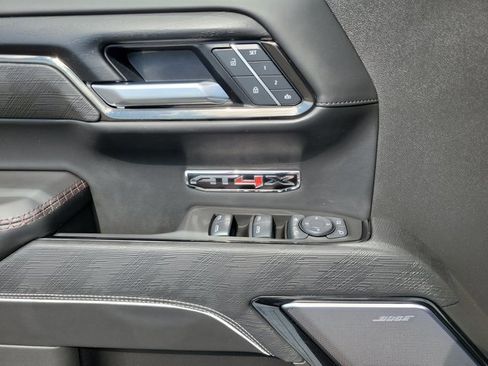 Used 2025 GMC Sierra 1500 AT4X image 29