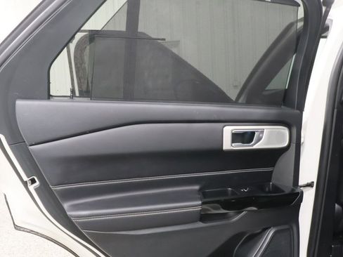 Used 2021 Ford Explorer ST w/ Premium Technology Package image 24