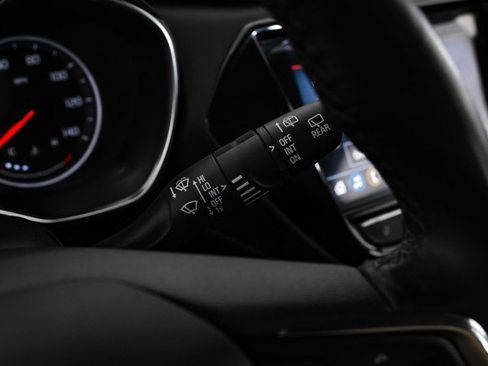 Used 2023 Chevrolet TrailBlazer ACTIV w/ Technology Package FWD image 18