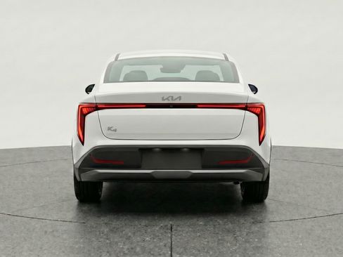 Used 2025 Kia K4 FWD image 7