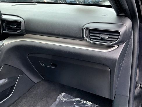 Used 2020 Ford Explorer XLT w/ Equipment Group 202A image 18