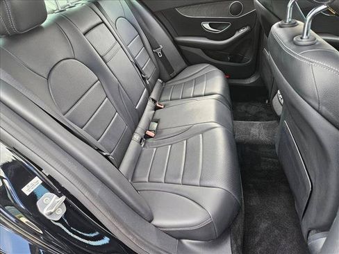 Used 2017 Mercedes-Benz C 300 Sedan image 19