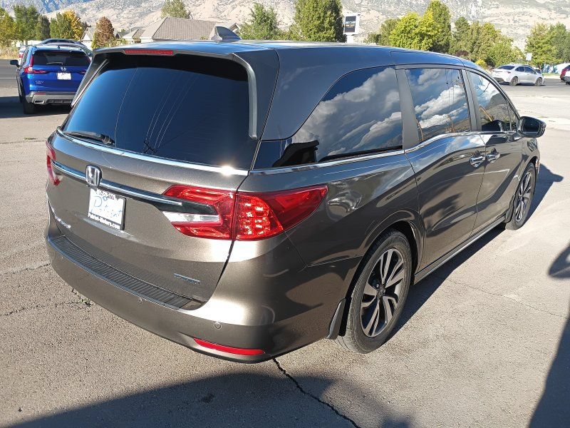 Used 2021 Honda Odyssey Touring image 5