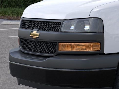 New 2026 Chevrolet Express 2500 Extended w/ Driver Convenience Package RWD image 13