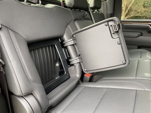 Used 2025 Chevrolet Silverado 2500 LT w/ Trail Boss Package image 39