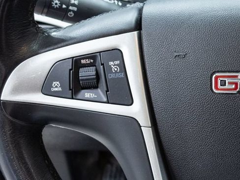 Used 2017 GMC Terrain SLT w/ Open Road Package FWD image 15