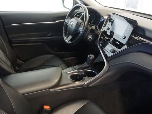 Certified 2023 Toyota Camry SE FWD image 25