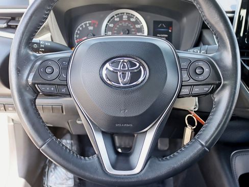 Used 2020 Toyota Corolla SE FWD image 18