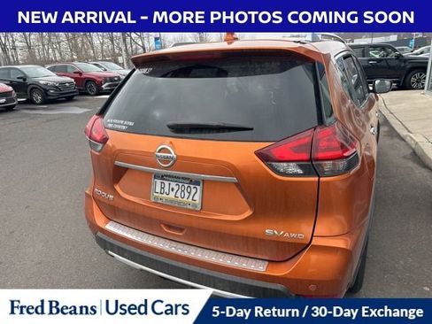 Used 2019 Nissan Rogue SV image 9