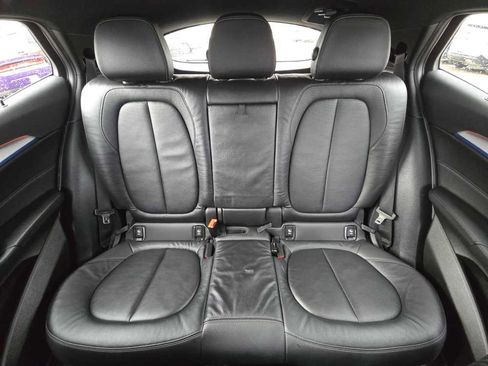 Used 2022 BMW X2 xDrive28i w/ Premium Package Essential image 5