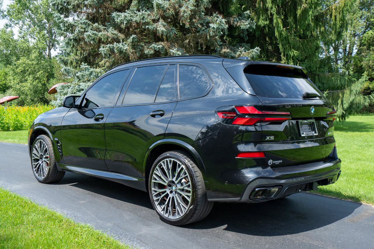 Used 2025 BMW X5 M60i AWD/4WD image 5