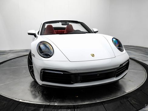 Used 2021 Porsche 911 Carrera 4 image 27