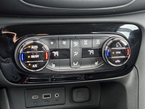 Certified 2023 Buick Encore GX Select image 20