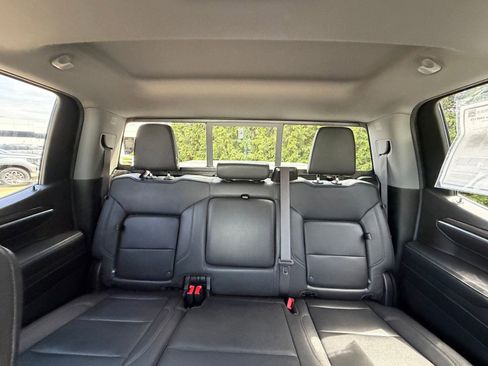 Used 2023 Chevrolet Silverado 1500 LTZ w/ LTZ Premium Package AWD/4WD image 3