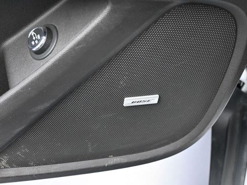 Used 2019 Chevrolet Traverse RS image 14