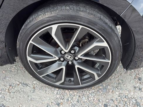 Used 2022 Toyota Corolla XSE FWD image 14