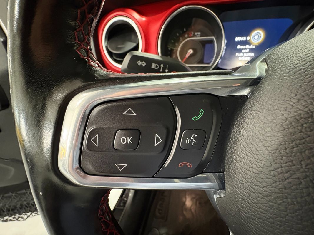 Used 2021 Jeep Wrangler Unlimited Rubicon AWD/4WD image 13