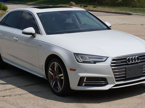 Used 2017 Audi A4 2.0T Premium Plus w/ Premium Plus Package AWD/4WD image 7