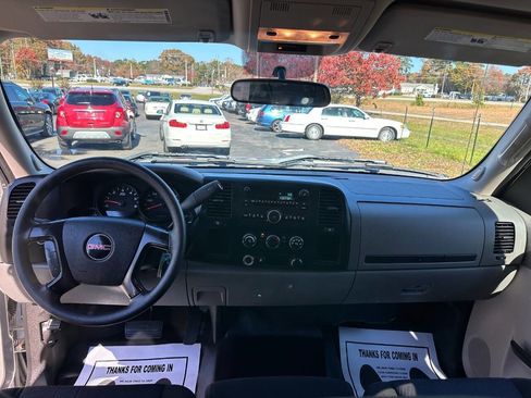 Used 2010 GMC Sierra 1500 W/T image 16