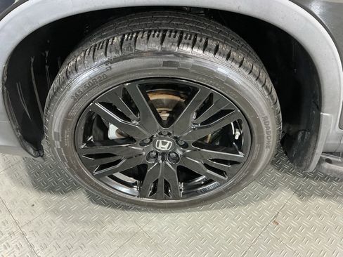 Used 2021 Honda Pilot Black Edition image 29