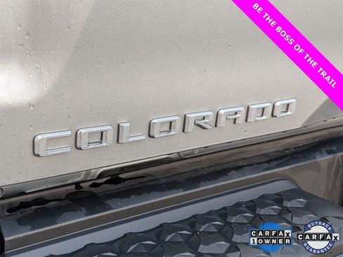 Certified 2024 Chevrolet Colorado Trail Boss w/ Advanced Trailering Package image 6
